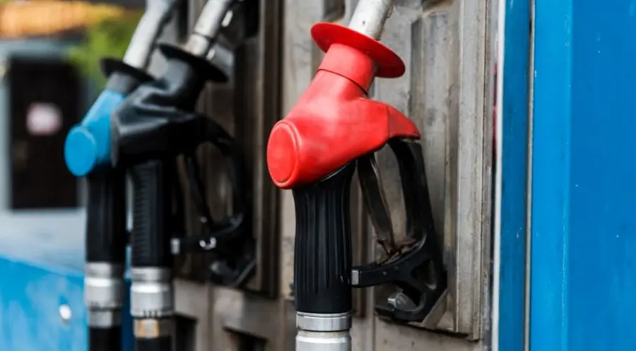 Precio del petróleo: ¡tensión alta y problemas estructurales! El precio del Brent y el precio de West Texas entran en modo rebote | FXMAG