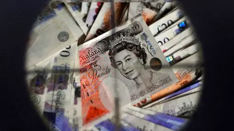 ¿Son las 0.9 Libras un buen precio por el Euro (EURGBP)? El cambio Euro Dólar (EURUSD) va aflojando. ¿Cuál será nuestro pronóstico de fin de semana para elcambio Euro Yen (EURJPY)? | FXMAG