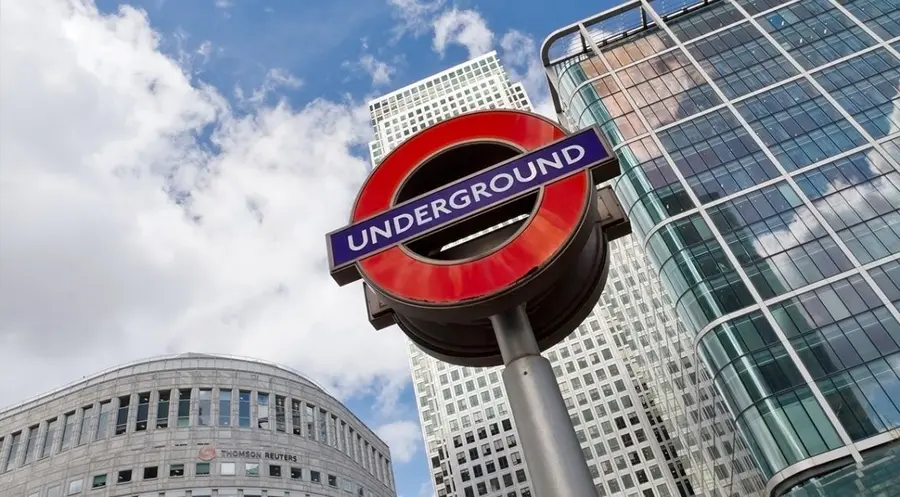 ¡URGENTE! Reino Unido: datos de ventas minoristas e índice PMI para la industria y los servicios. Mira cómo está reaccionando el precio de la libra esterlina (GBP) | FXMAG